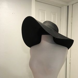 NWOT Black Sun Hat by Old Navy